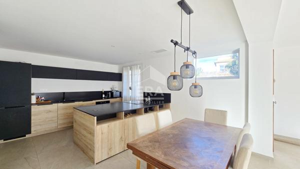 Maison rénovée de 100 m² habitables sur un Terrain 915 m² , Suite parentale & espace indépendant