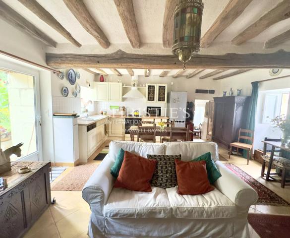 Maison de charme dans un paisible hameau au bord de l’Indre