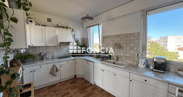 À vendre Appartement 4 pièces 108 m² - Cognac 16100
