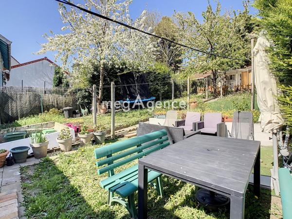 Maison à SAVIGNY-SUR-ORGE, 91600 - 3 pièces 64m²