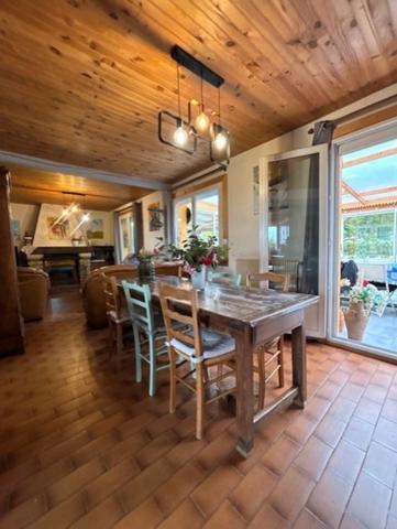 Maison entre nature et commodités