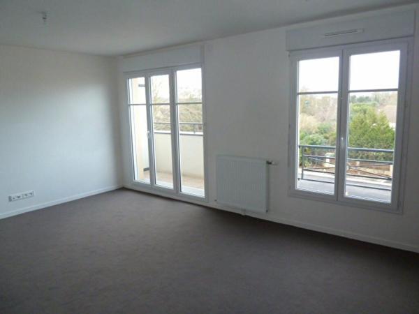 Appartement à louer    2 pièces •  Vauréal