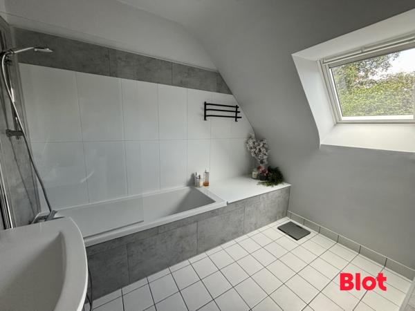 Maison 6 pièce(s)