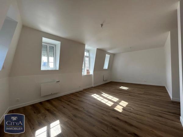 Appartement à louer 3 pièces 91.16m² Cambrai (59400)