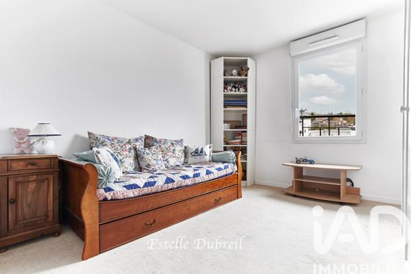 Appartement à vendre 5 pièces 122,13 m² Guyancourt