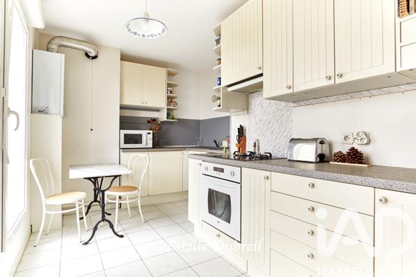 Appartement à vendre 5 pièces 122,13 m² Guyancourt