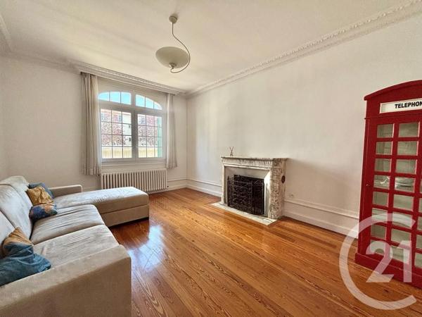 Appartement F4 à vendre  4 pièces - 90,67 m 2   DEAUVILLE  - 14