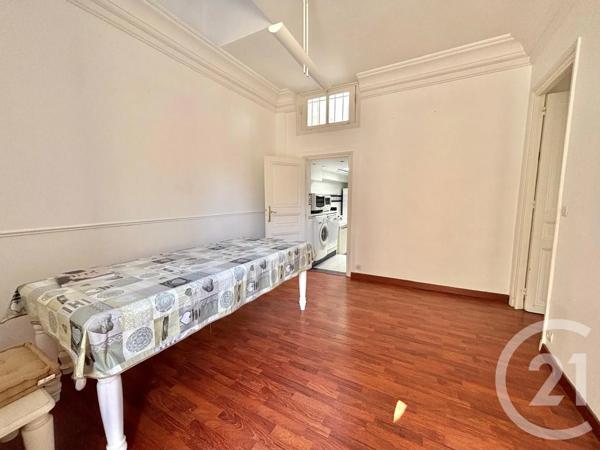 Appartement F4 à vendre  4 pièces - 90,67 m 2   DEAUVILLE  - 14