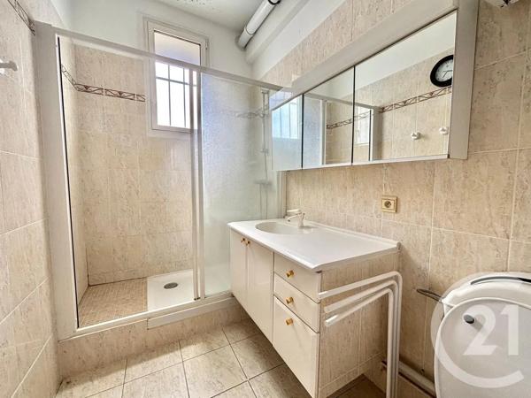 Appartement F4 à vendre  4 pièces - 90,67 m 2   DEAUVILLE  - 14