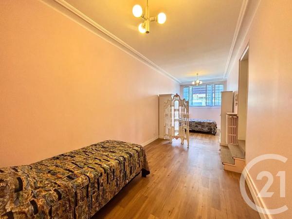Appartement F4 à vendre  4 pièces - 90,67 m 2   DEAUVILLE  - 14