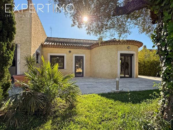 Lunel (34400) Villa de type T4 rénovée de Plain- Pied + 1 Studio + Piscine + 2 Garages