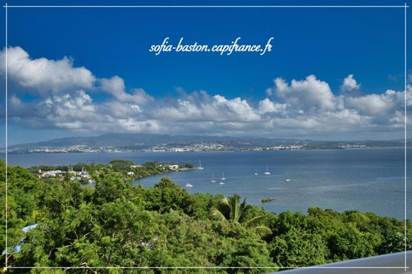 Les Trois-Îlets (972) Appartement T4 de prestige - Vue mer panoramique, loggia 30m2 avec spa et parkings couverts dans résidence sécurisée.