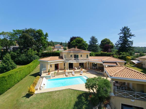 Maison familiale LIMONEST avec vue panoramique