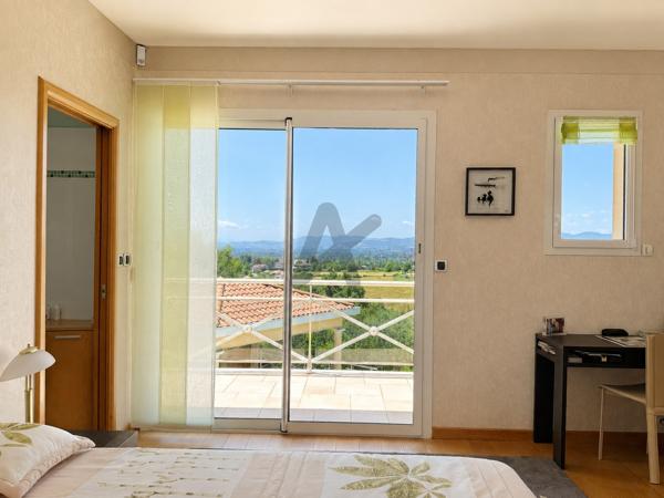 Maison familiale LIMONEST avec vue panoramique
