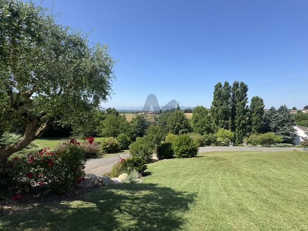 Maison familiale LIMONEST avec vue panoramique