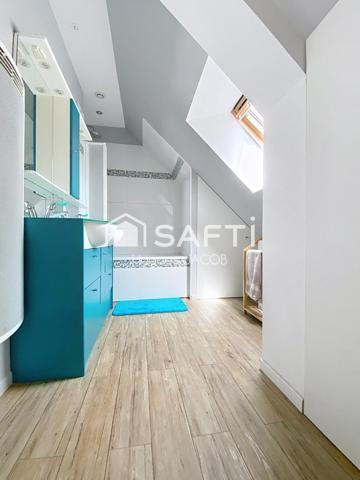 Charmante maison en pierre avec 4 chambres, un garage et terrasse