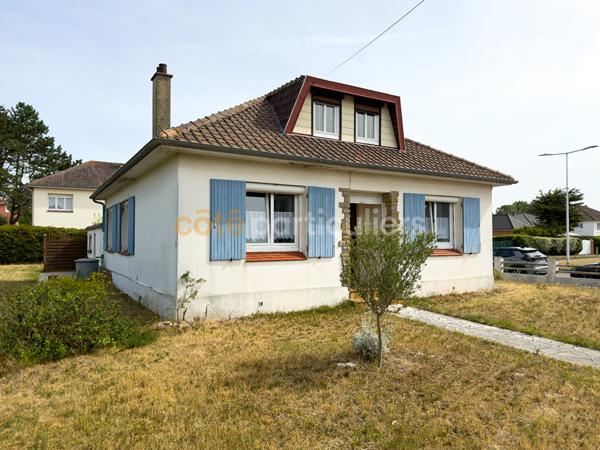 Vente
                Maison83 m² - 5 Pièces -
                    BERCK (62600)