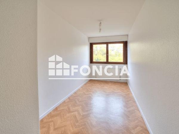 À vendre Appartement 3 pièces 77 m² - Ferney-voltaire 01210