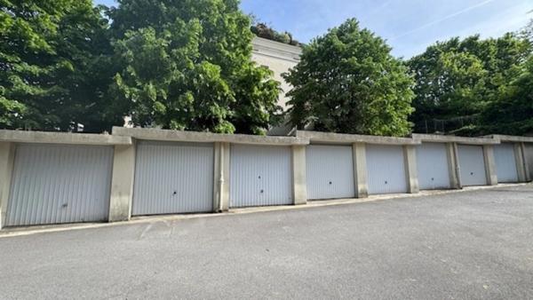 Box  à vendre CHATILLON (92) - Centre de Châtillon – à deux pas du Tramway T6