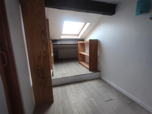 Appartement à vendre |  Mantes-la-Jolie |  2 pièces | 22 m²