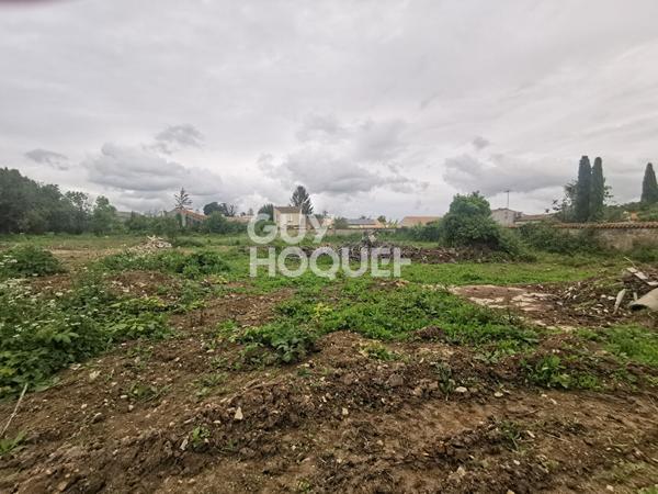 Terrain avec grange en pierre à Verines 301 m2