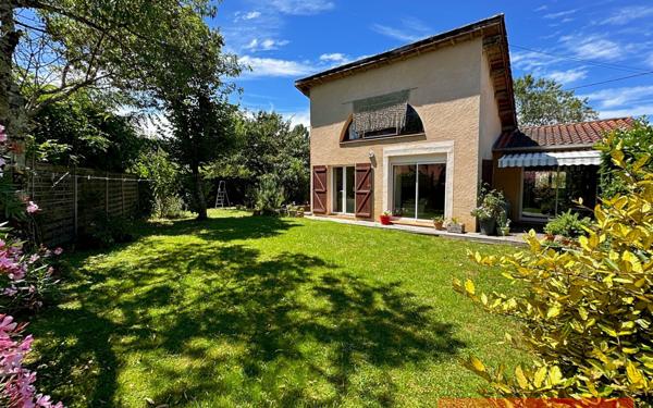 Maison à vendre    6 pièces •  Gaillac