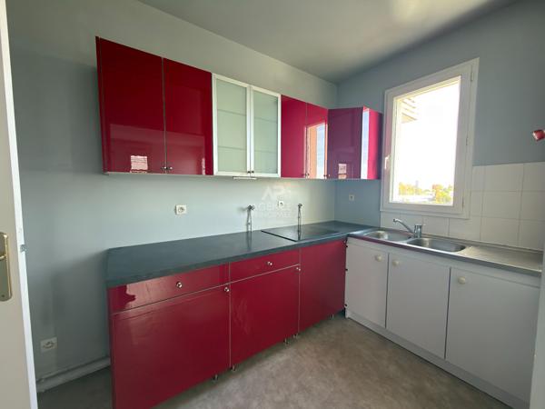 Appartement 2 pièces 50.84 m2 - Saint Germain en Laye Loyer 1 150 €/mois charges comprises **  - Référence  18719