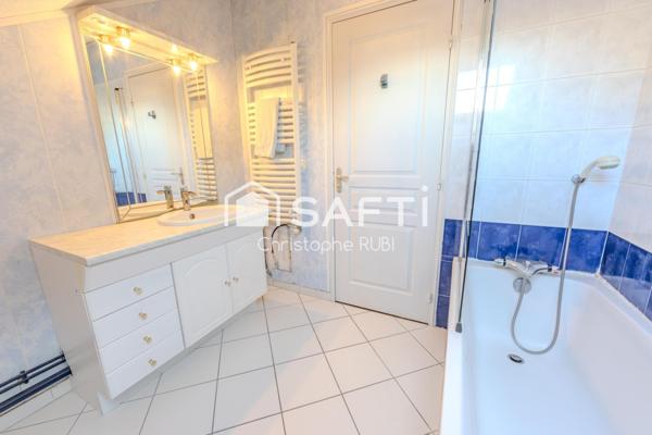 Maison - 5 pièces - 104 m2 -