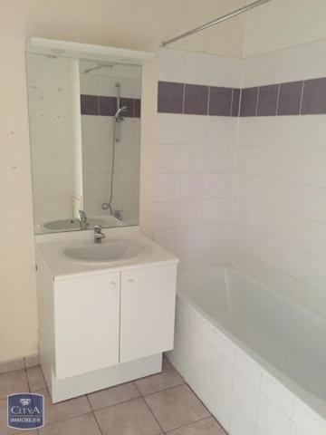 Appartement à louer 3 pièces 77.78m²