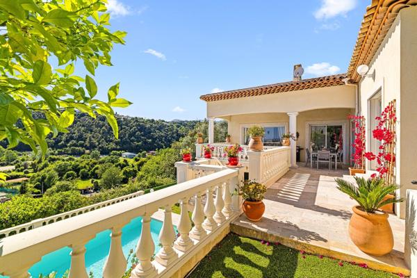 Vente Bastide Cagnes-sur-Mer 5 Pièces 200 m²