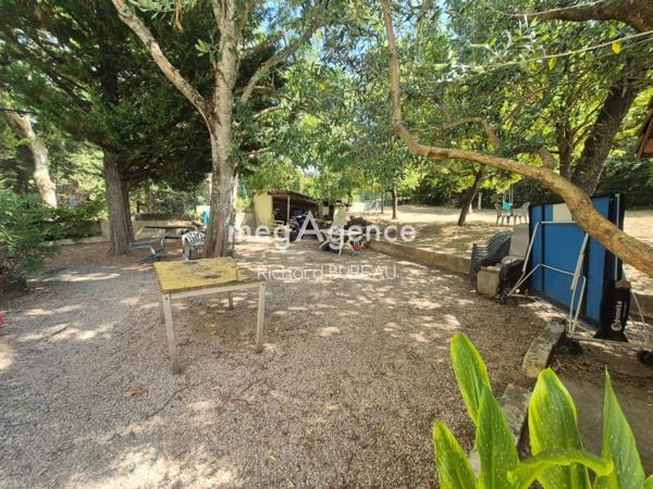 Maison à LA VERDIERE, 83560 - 14 pièces 363m²