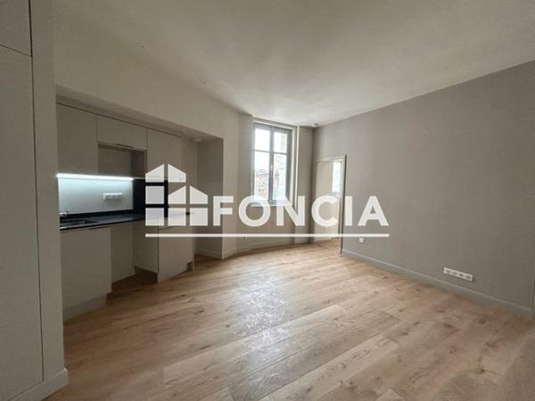 Location Appartement 2 pièces 36.23 m² - LE CARREAU DES DUCS Nantes 44000