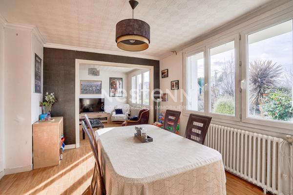 Maison à vendre à Guingamp - 4 pièces, 3 chambres