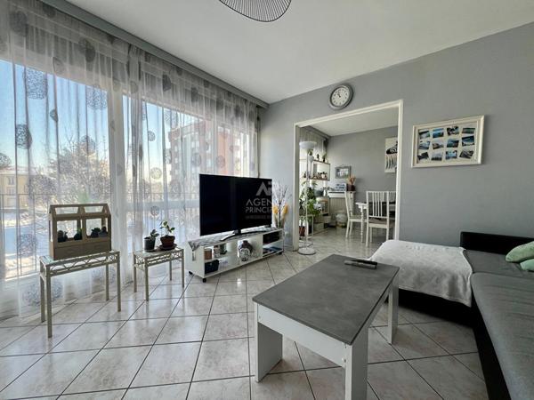 Appartement Houilles 5 pièce(s) 93m² €339 000 ** - Référence 920