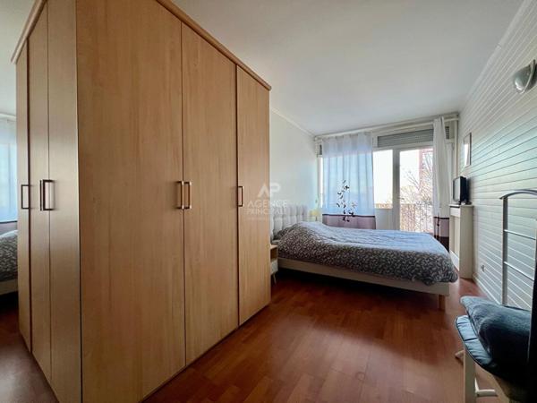 Appartement Houilles 5 pièce(s) 93m² €339 000 ** - Référence 920