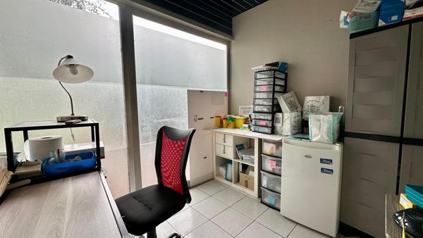 Local commercial polyvalent de 54 m² – Centre-ville de Tourcoing