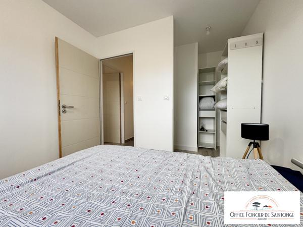 MAISON CONTEMPORAINE À SAINT-AUGUSTIN