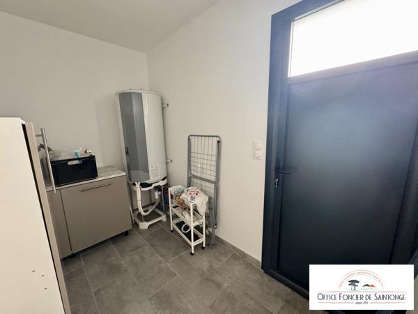 MAISON CONTEMPORAINE À SAINT-AUGUSTIN