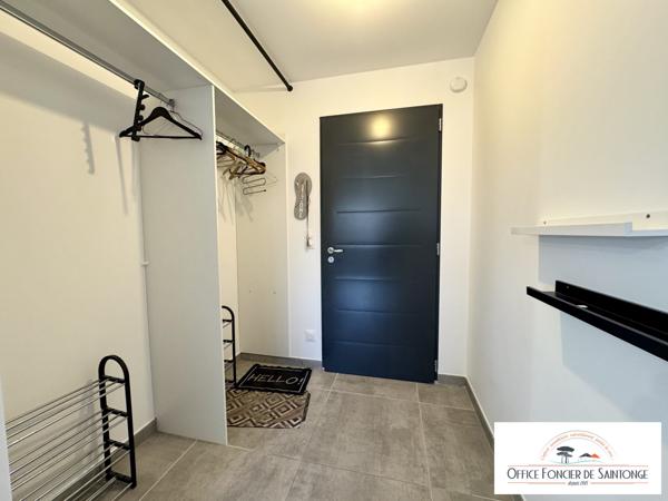 MAISON CONTEMPORAINE À SAINT-AUGUSTIN