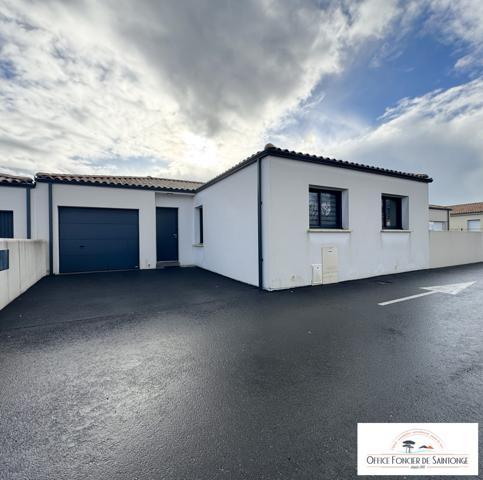 MAISON CONTEMPORAINE À SAINT-AUGUSTIN