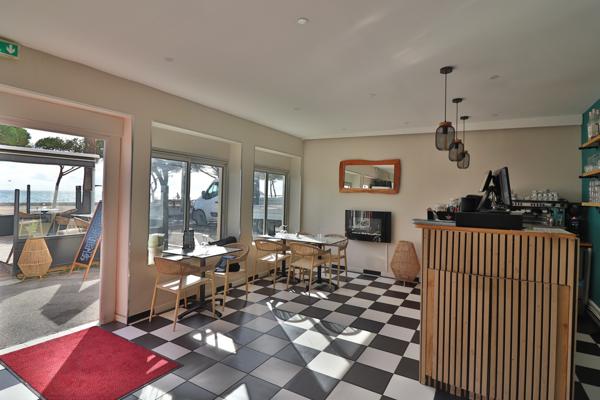 Fonds de commerce de Restauration - Terrasses sur la Plage - Vue mer