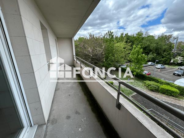 Location Appartement 3 pièces 56 m² - ESCALIER B Rouen 76000