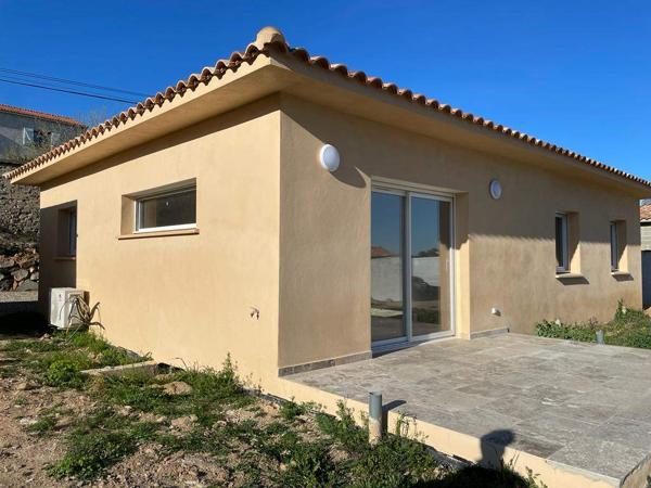Villa individuelle avec garage, vue montagnes