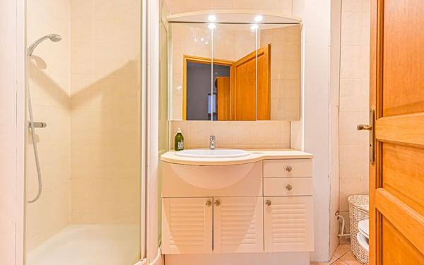 Appartement à vendre    2 pièces • 29,37 m2 Paris 5