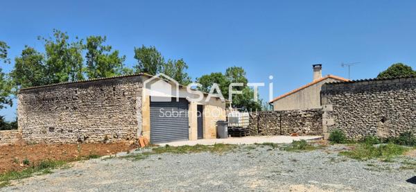 MAISON EN PIERRE  RENOVEE 3 CHAMBRES & BUREAU