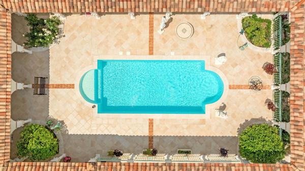 Vente Maison provençale de luxe St Aygulf 8 Pièces 325 m²