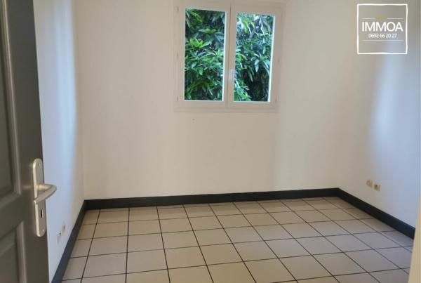 À Vendre : Appartement T4 situé à Bras Panon (97412)