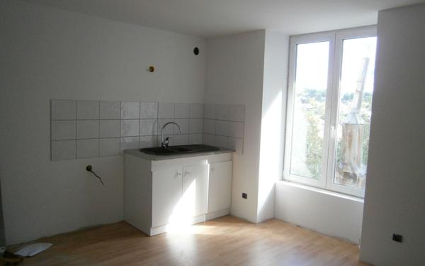 Appartement à louer    1 pièce •  Neufchâteau