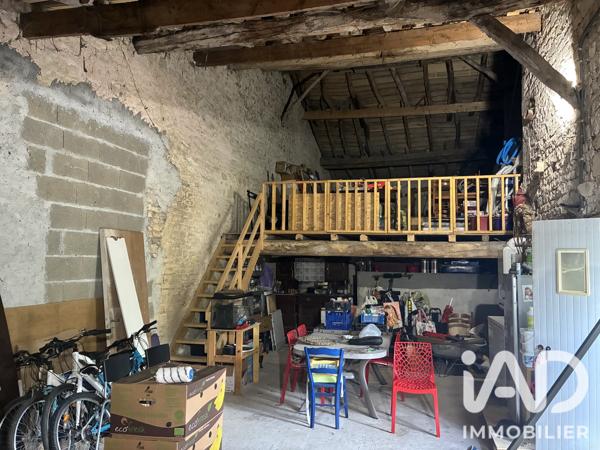 Maison à vendre 6 pièces 161 m² Aigre