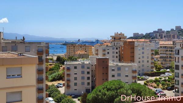 Appartement à vendre 3 pièces de 93 m²